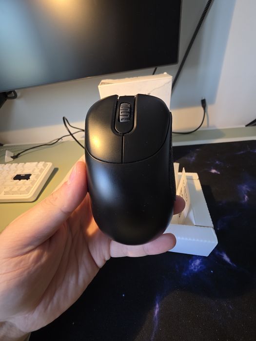 Vaxee Outset AX Wireless 4K – Mouse Gaming Ergonomic Negru, Stare Impecabilă