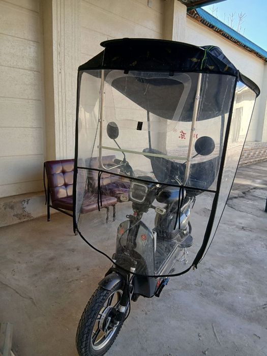 Skuter sotiladi yurishi zur