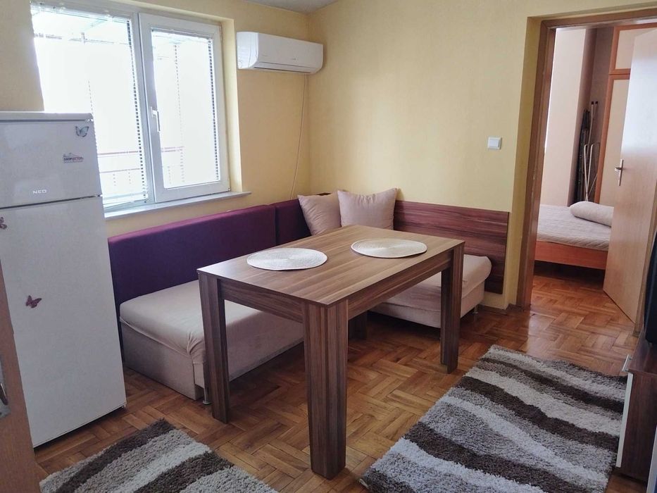 Дава се под наем Двустаен апартамент в София, Разсадника - 49 кв.м за 448.8 € - Снимка #1