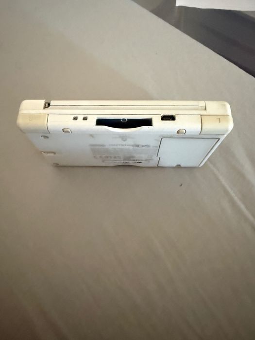 Nintendo DS Lite