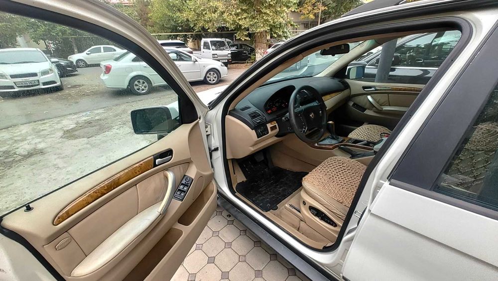 Продаю свой BMW X5 (E53) -2001 г.в.