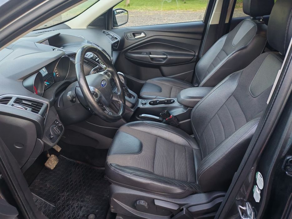 Vând Ford kuga 2.0 163cp Automat 2015