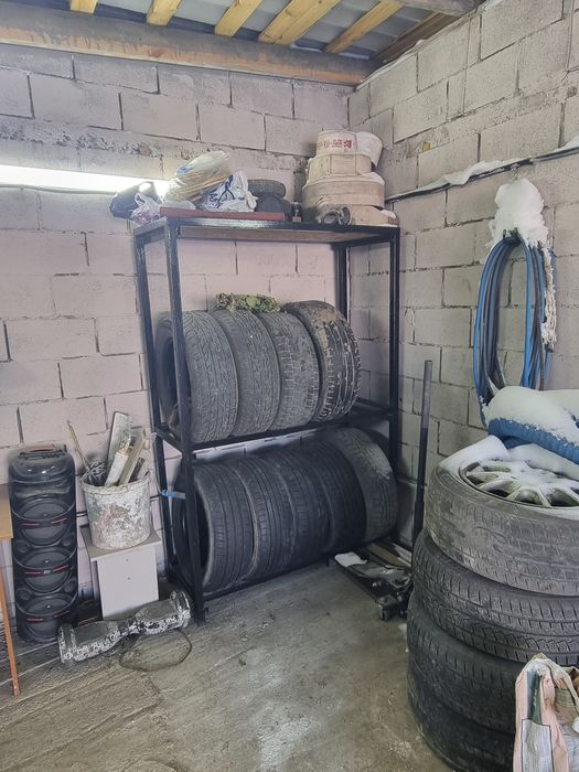 Металлические стеллажи