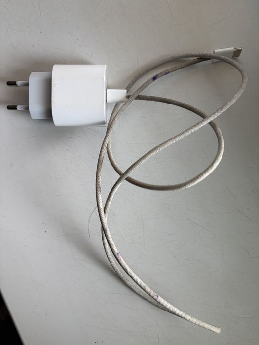 Зарядка айфон 16 ориг