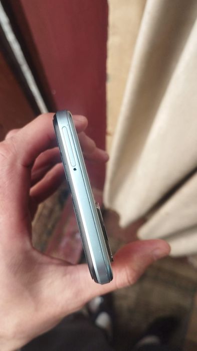 Продам vivo Y21 в отличном состоянии