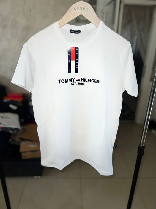 Tricouri pentru femei