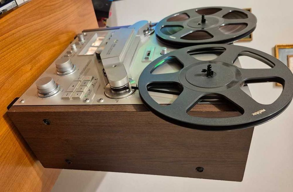 Vand magnetofon AKAI GX 636, revizuit, servisat anul trecut