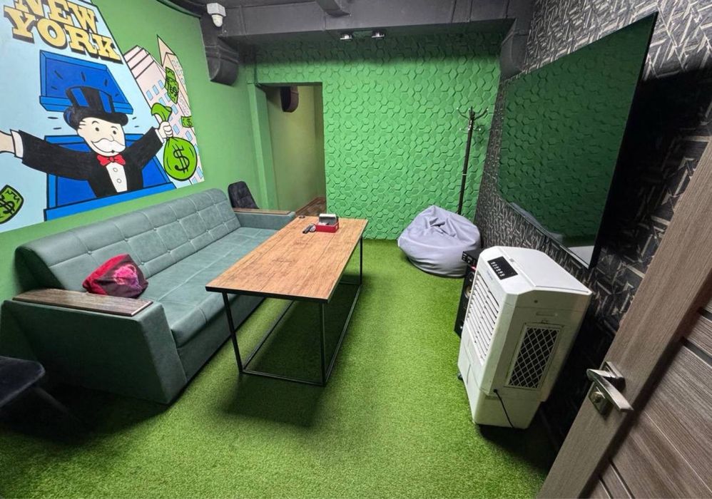 АРЕНДА ПОД ОФИС, Плейстешен и тд 230м2, 2 минут от метро Айбек! 2500$