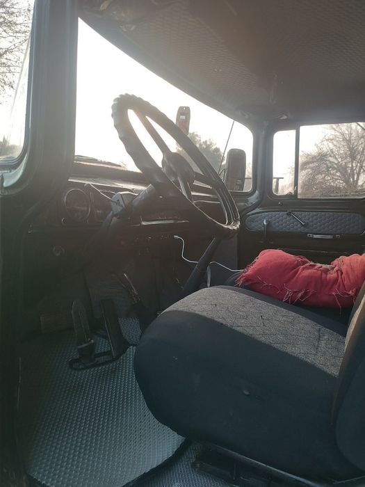 Zil 130 samaaval