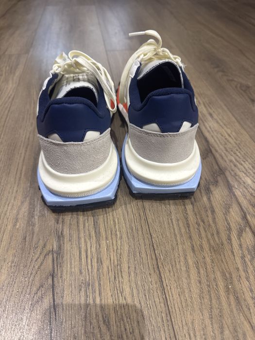 Обувки Louis vuitton ,Lacoste