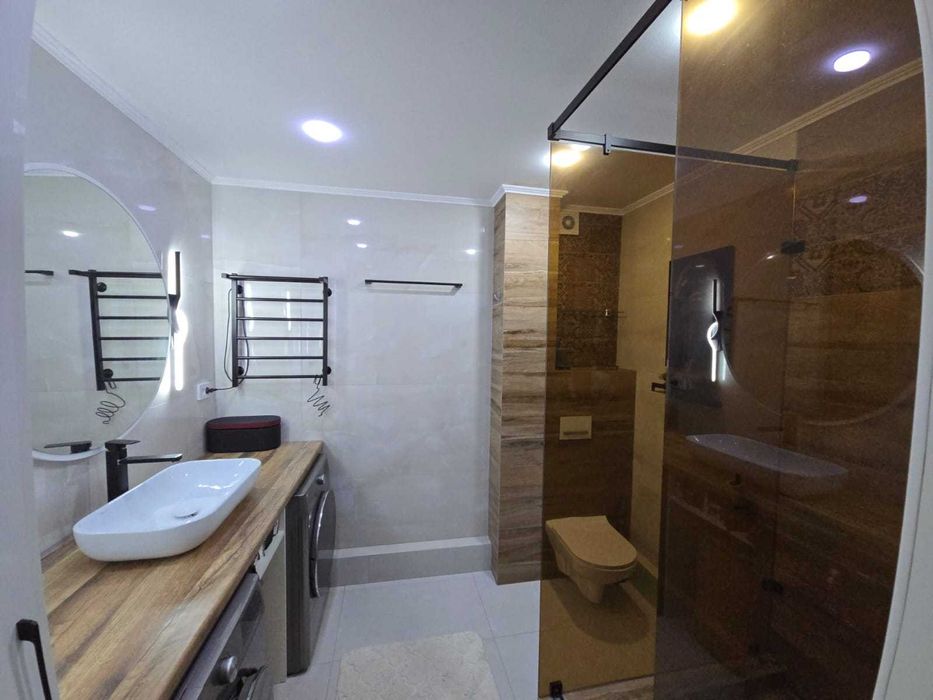 3х комн кв район DOSTYQ mall