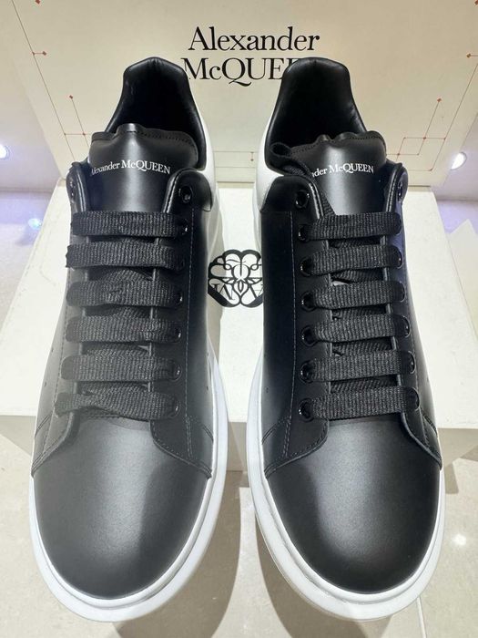 #SUMMER SALE# Alexander McQueen Sneaker Negru Cu Alb - Verificare Colet -