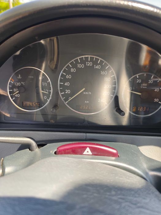 Продавам Мерцедес ML 270 cdi.2005г.