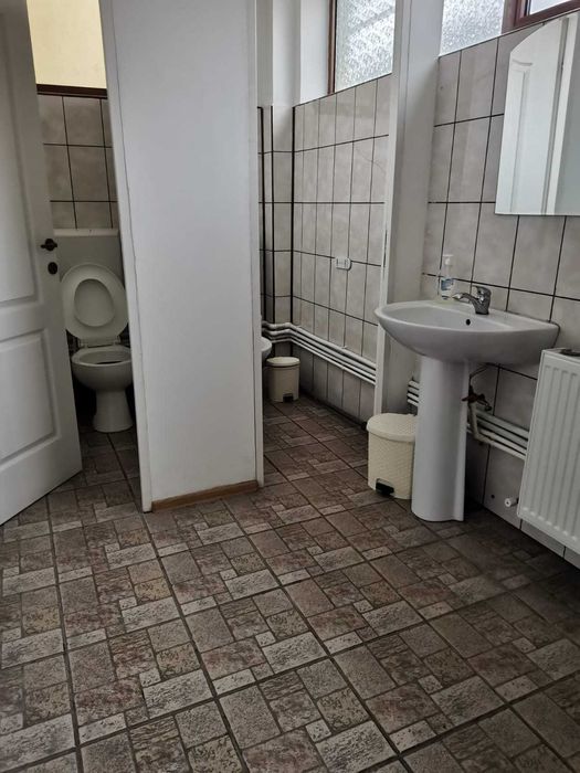 Birouri - Spatii comerciale - 150 mp