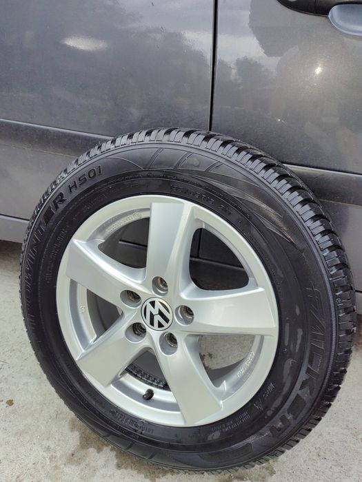 Продавам джанти с гуми 5х112 "15"