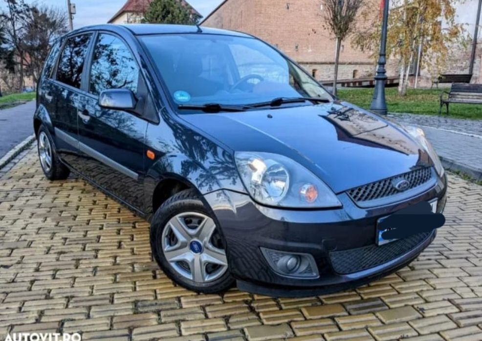 Ford Fiesta 1.4 benzină