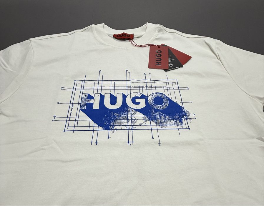Tricou HUGO alb – logo grafic – nou cu etichete