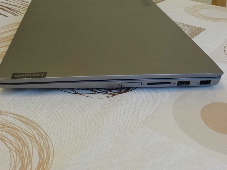 Мощен лаптоп Lenovo ThinkBook 14-1IL 14" i7-1065G7/RAM16GB/SSD512GB