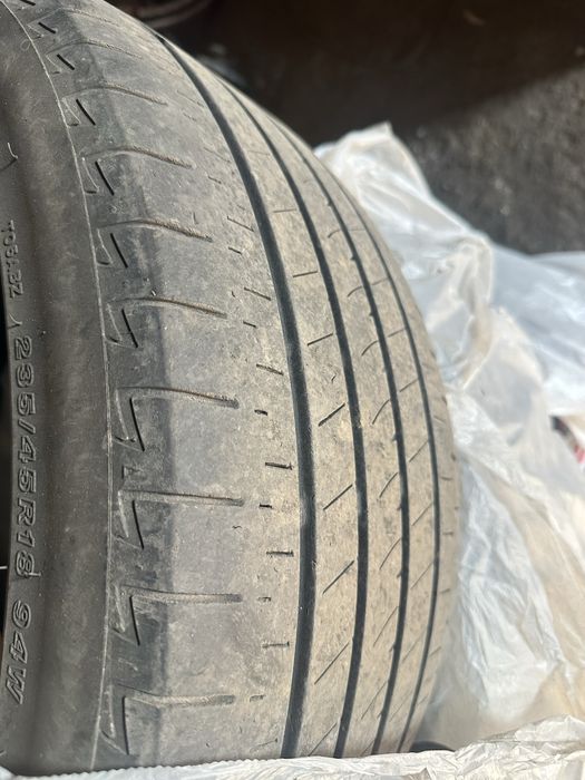 Резина Bridgestone на 18