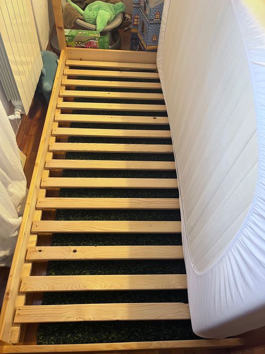 Pat căsuță Montessori pentru copii