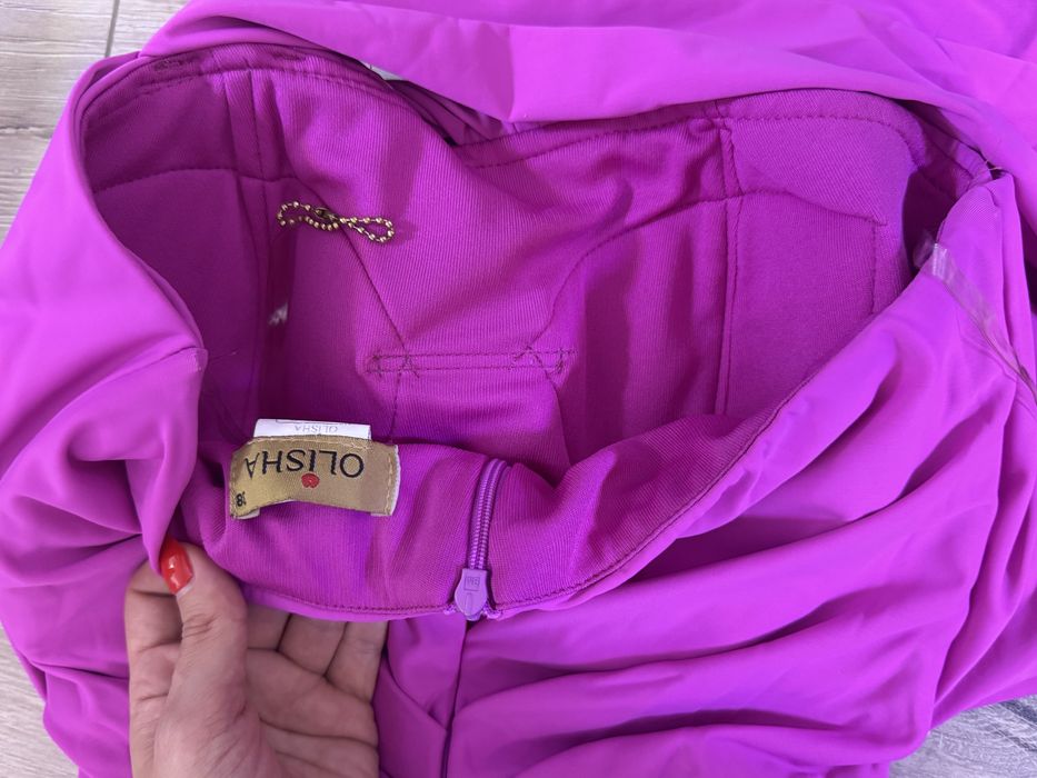 Цикламена рокля - OLISHA