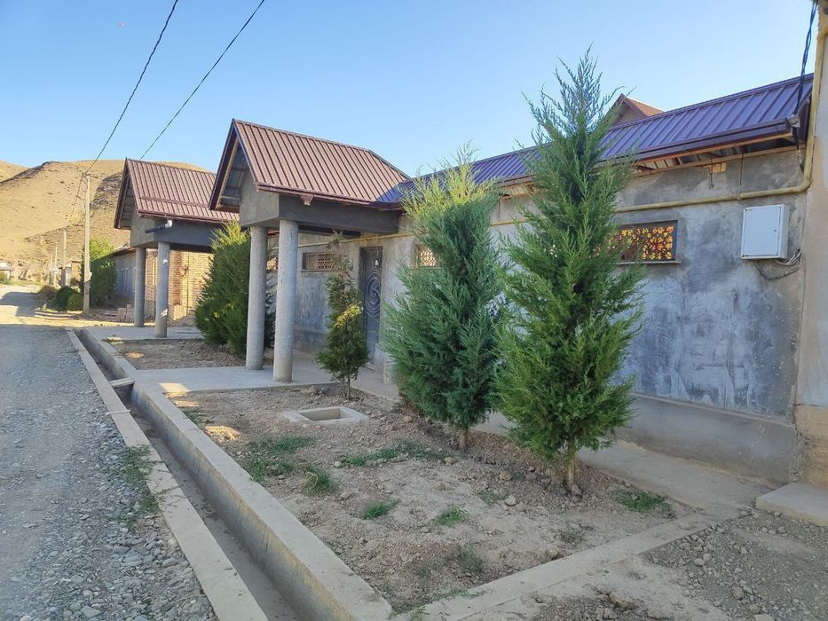 уй сотилади 140.000 $ келишамиз