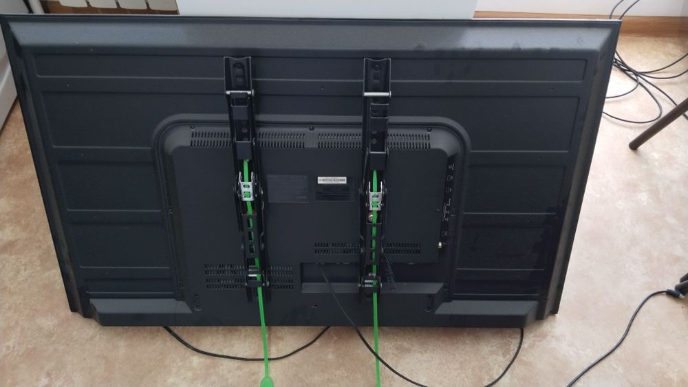 Продается телевизор Haier 42"