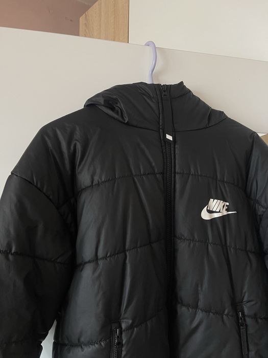 Оригинално яке Nike