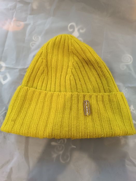 Отдам шапки бесплатно