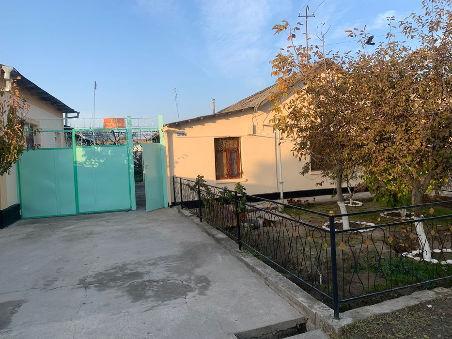 Продаётся участок дом