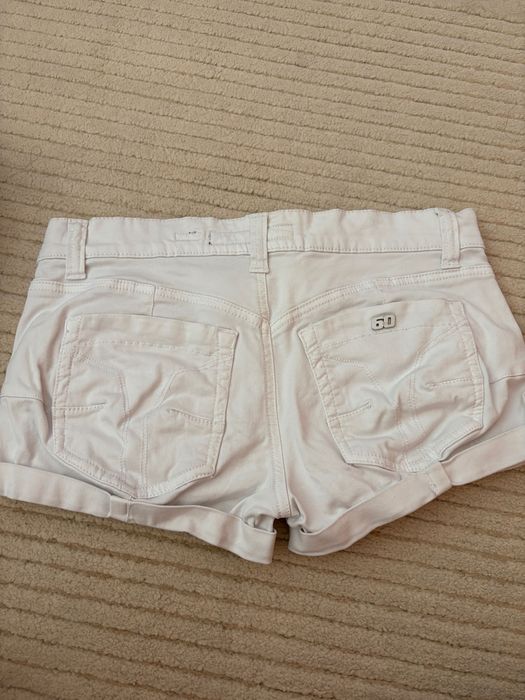 Къси дънкови панталонки