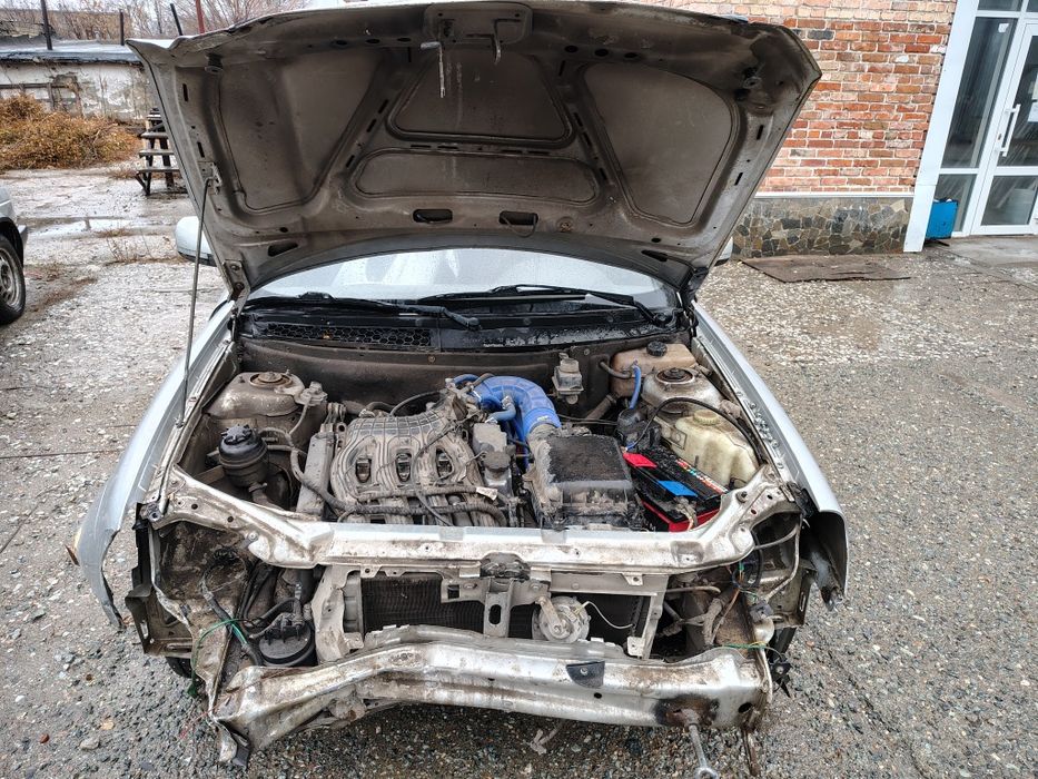 Продам автомобиль лада приора 2009 года