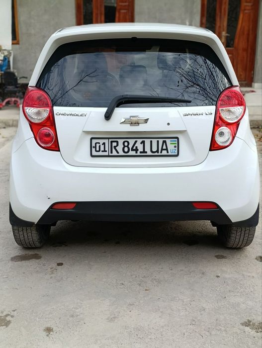 SPARK 1.25 kotta mator 2015 yil moshina xarajati yoq