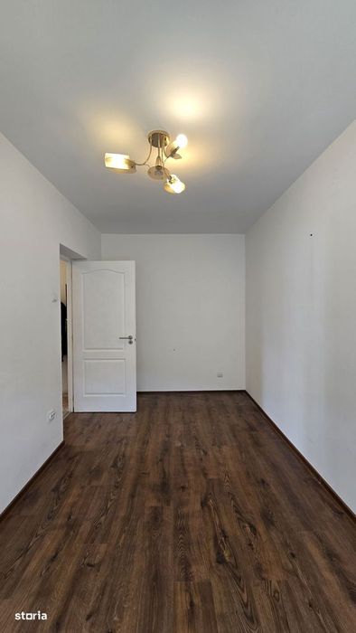 Apartament cu 3 camere