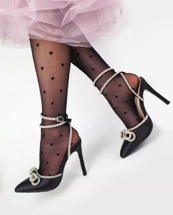 Женские лабутены