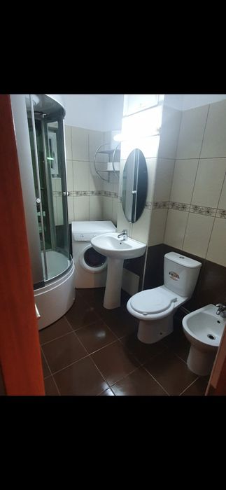 Vând apartament 2 camere