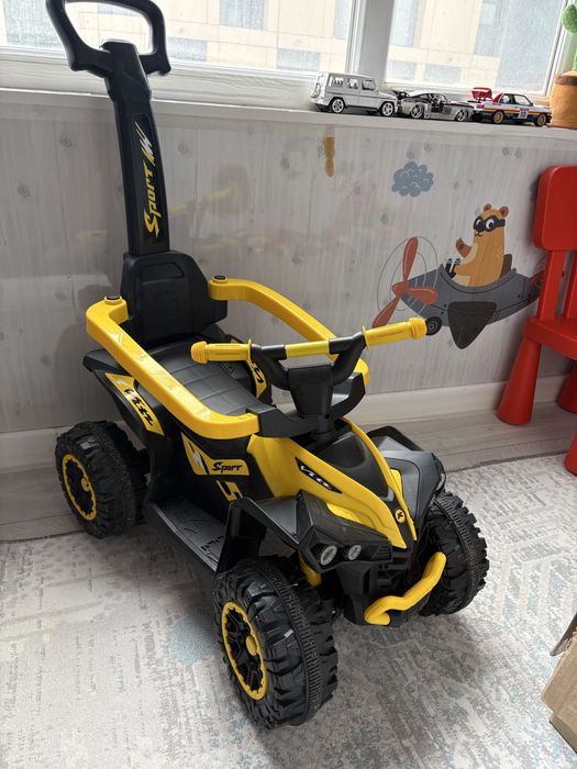 Деский квадроцикл, толокар, машинка
