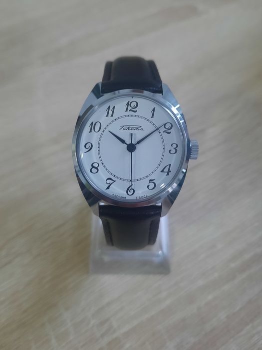 Часы Ракета-19камней