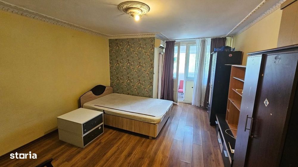 Garsoniera de vanzare Gorjului