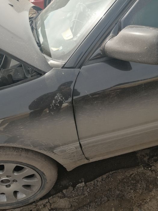 Продаю ауди с4 по запчастям