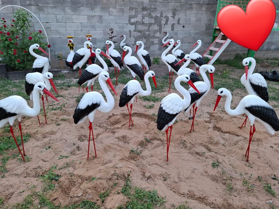 Садовые скульптуры.