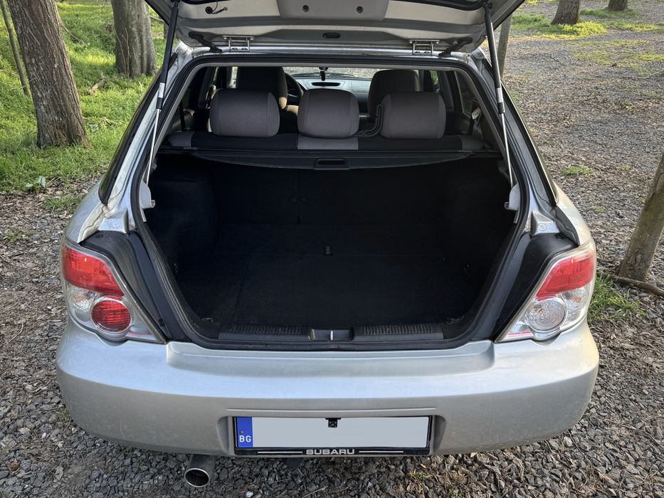 Subaru Impreza 2.0R 160кс