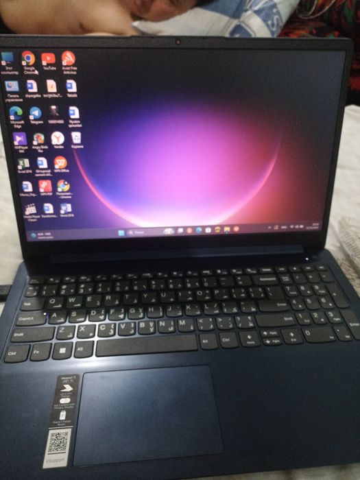 Lenove intel inside operativka 8 ssd 256 C va D diskga ajratlgan