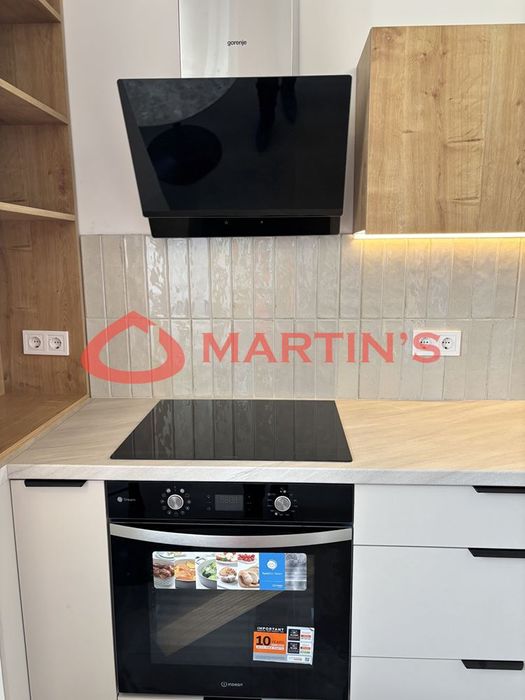 Дава се под наем Тристаен апартамент в София, Център - 84 кв.м за 850 € - Снимка #11