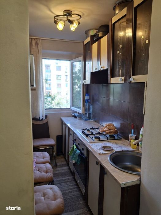 2Camere Militari Metrou Lujerului - More