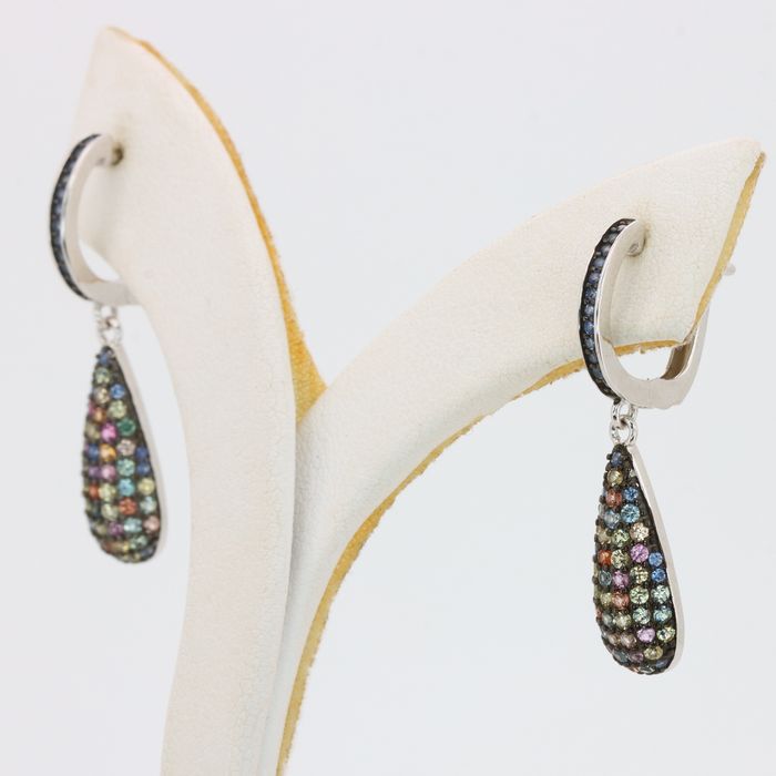 Сребърни обеци с натурални цветни не нагрявани Сапфири от Шри Ланка и сертификат