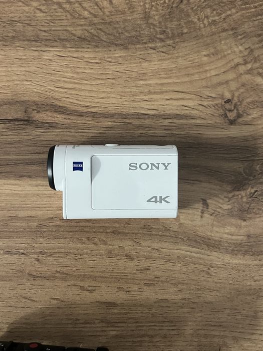 Экшн камера Sony FDR-X3000 + акссесуары