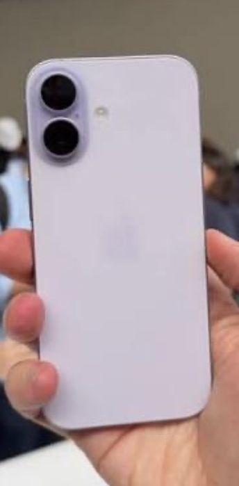 iPhone 17 lavender