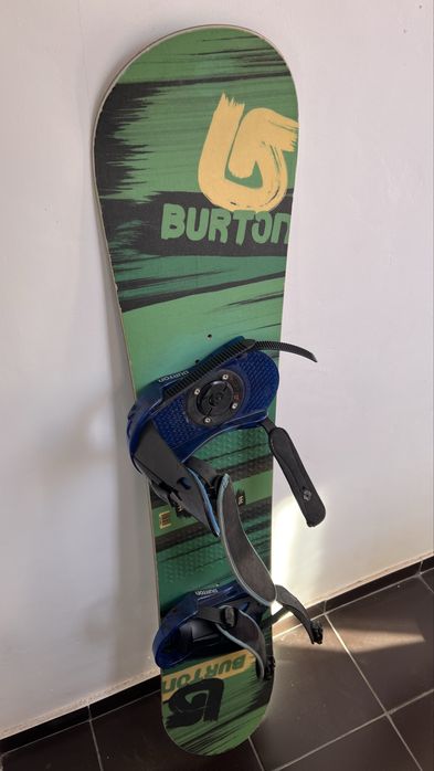 Placa snowboard Burton 144