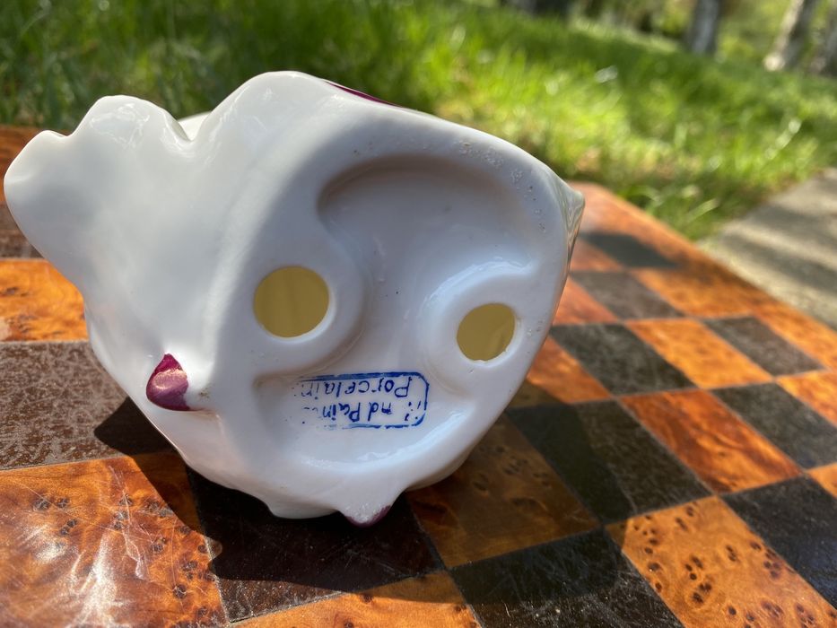 Английска порцеланова фигура с печат р.1.1